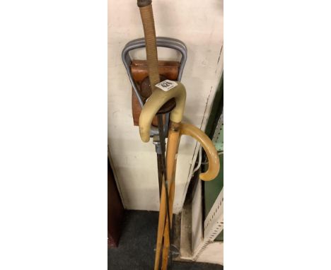 2 HORN HANDLED WALKING STICKS, SHOOTING STICK &amp; AN EPEE SWORD