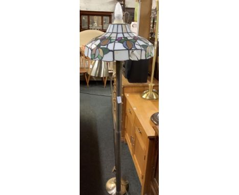 BRASS EFFECT STANDARD LAMP WITH TIFFANY STYLE SHADE