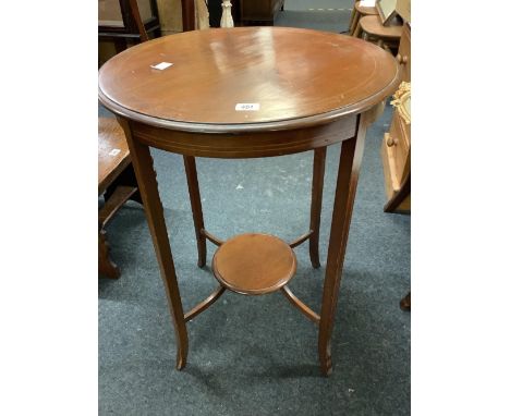 CIRCULAR MAHOGANY TEA TABLE WITH SHELF UNDER &amp; BANDED STRINGING TO TOP