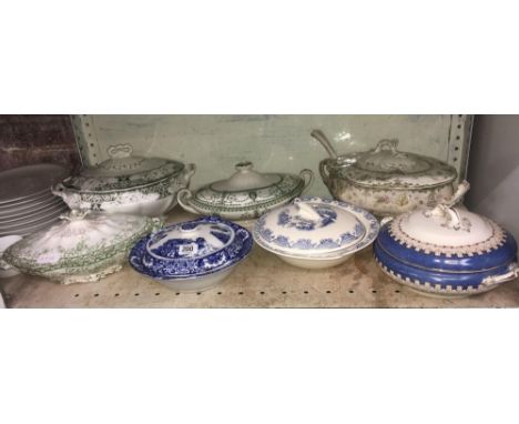 SHELF WITH SERVING BOWLS &amp; SOUP TUREENS