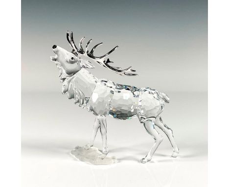 Lead crystal part of the Rare Encounters collection and is made with silver-tone metal antlers, jet crystal eyes and nose, an