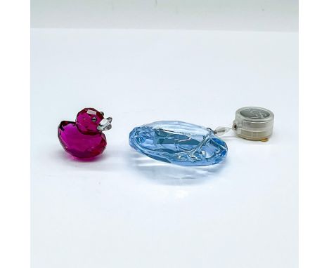 Includes Happy Duck - Sweet Alicia; a fuchsia crystal body with silver shade crystal beak and jet hematite crystal eyes. Also