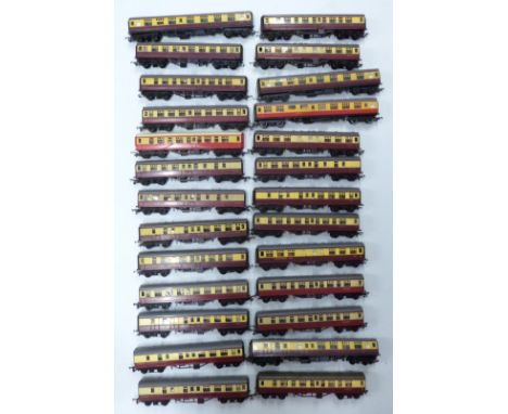 Twenty-six Tri-ang and Tri-ang Hornby 00 gauge model railway coaches in crimson and cream liveries.&nbsp;