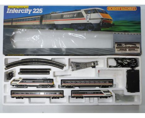 Hornby 00 gauge model railway Intercity 225 train set, R.696, in original box.&nbsp;