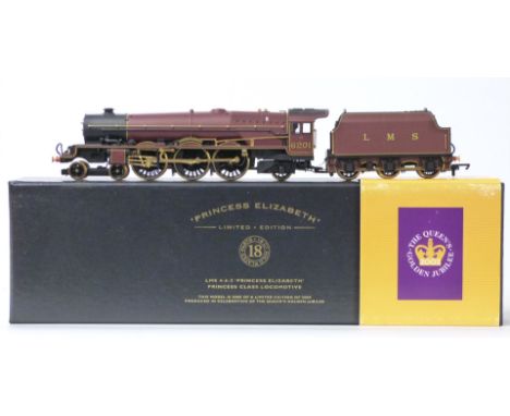 Hornby 00 gauge limited edition The Queen's Golden Jubilee LMS 4-6-2 model railway locomotive Princess Elizabeth with gold pl