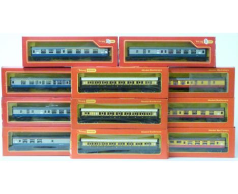 Eleven Tri-ang Hornby 00 gauge model railway passenger coaches comprising three rakes of coaches, all in original boxes.&nbsp