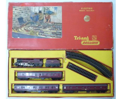 Tri-ang 00 gauge model railway&nbsp;goods train set, RS.22, in original box.&nbsp;
