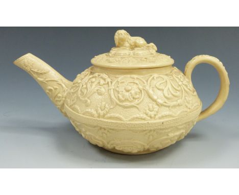 Wedgwood Drabware teapot with spaniel dog finial, length 18cm