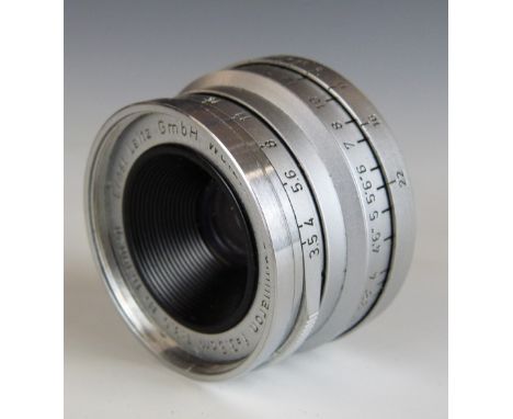 Leitz Summaron f=3.5 1:3.5 camera lens, serial number 1639020, with Leica type screw mount, in bubble case