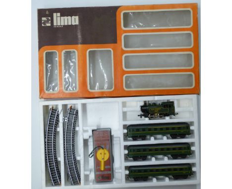 Lima 00 gauge model railway train set with Southern 0-4-0 4572 tank locomotive, 4656A, in original display box.&nbsp;