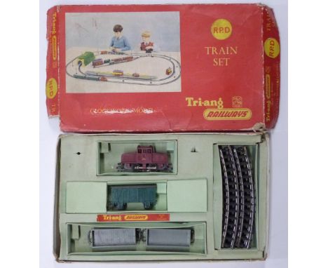 Tri-ang 00 gauge model railway goods train set, RP.D, in original box.&nbsp;