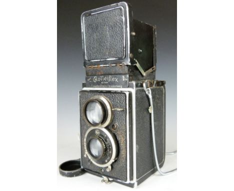 Rolleiflex TLR camera, serial number 113084, in original case, together with manuals and a Weston Master IV light meter