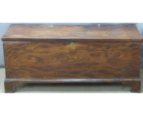 18th/19thC elm trunk raised on bracket feet, W134 x D52 x H57cm