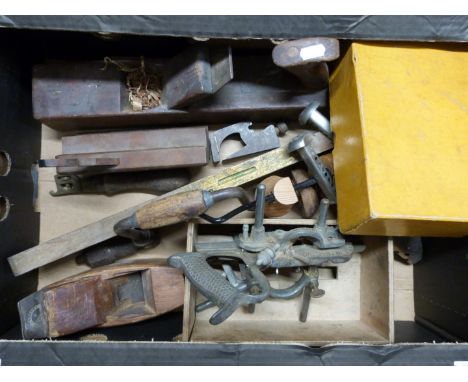 Woodworking tools including Stanley No.50 and Record 77A planes&nbsp;