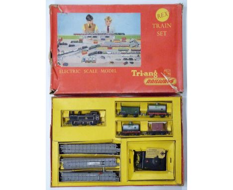 Tri-ang 00 gauge model railway goods train set, REX, in original box.&nbsp;