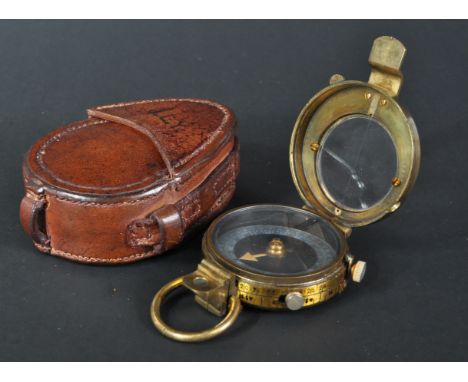 WWI First World War British Army Officer's&nbsp;Verners Pattern MK VII Marching Compass and leather case dated 1918. Brass, w
