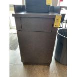 Unité pour déchets / cabarets a/ poubelle 26 x 22. x 42 H "