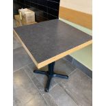 13 Belles Tables bistro 24 x 24 " - QUANTIÉ x PRIX MISÉ