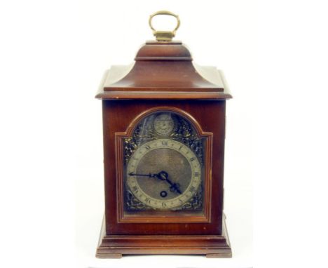 A SMITHS WALNUT MINIATURE BRACKET CLOCK IN ENGLISH MID 18TH CENTURY STYLE