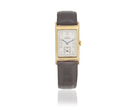 IWC. A 14K gold manual wind wristwatchDate: Sold 21st January 1937, Freund, PragueMovement: Jewelled Cal.87 manual wind, No.9