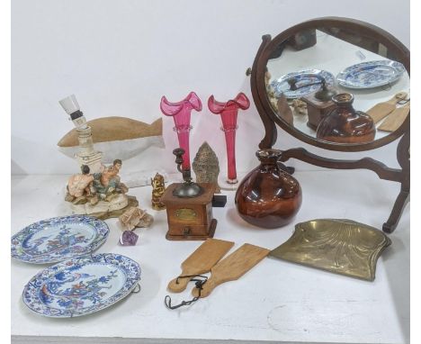 A mixed lot to include a pair of Victorian cranberry tulip vases, a coffee grinder, a dressing table mirror and other itemsLo