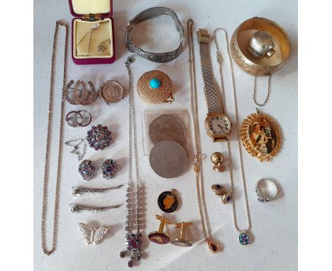 A selection of vintage costume jewellery to include 2 Victorian white metal brooches, an engraved gold plated bangle with saf