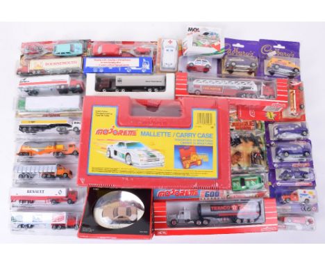 Majorette Toys (France) 1 x collectors case, 11 x Lorries, 2 x twin packs, Fire Engine, seven other Majorette models plus fiv