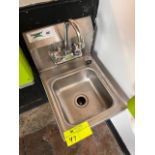 Small ss sink model # 600hs12 16" x 12" Regency