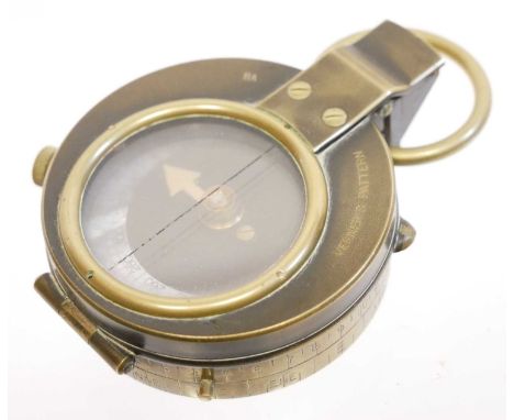 WWI compass by Cruchon &amp; Emons, London, 1915. WWI compass by Cruchon &amp; Emons, London, 1915.