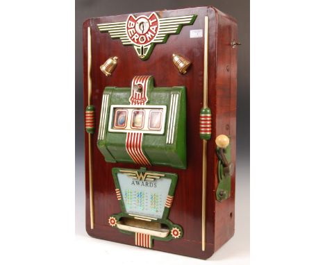 Beromat - Bremse - An original 1940's / 1950's German one arm bandit fruit slot machine having mahogany veneered case with ca