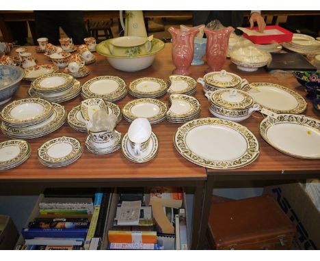 A Royal Worcester 'Windsor' pattern dinner service, approximately eight place settings, plus: tureens, gravy boat, serving pl