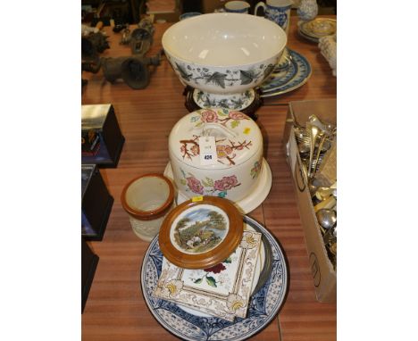 A Wedgwood Napoleon 'Ivy' Wedgwood bowl, on wood stand; a pottery floral decorated cheese dish and cover; a Pratware pot lid,