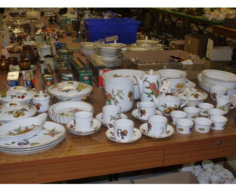 A large quantity of Royal Worcester 'Evesham' pattern dinner ware, including: tureens, coffee pot, teapot, large bowl, etc. 