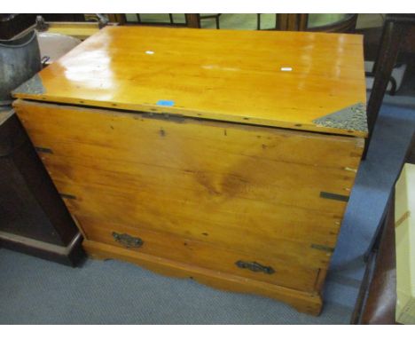 A Victorian pine twin handled trunk having a hinged top with drawer below 74cm h x 87cm wLocation: A2B 