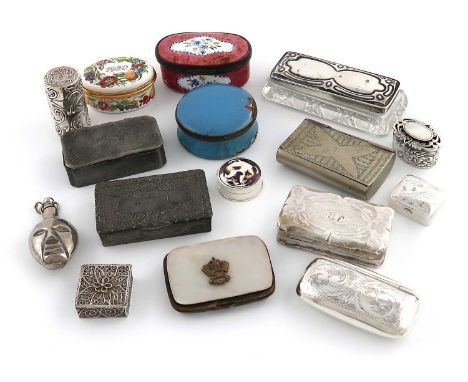 A mixed lot of silver, metalware and electroplated items,some modern, comprising: two snuff boxes, a cotton reel holder, five