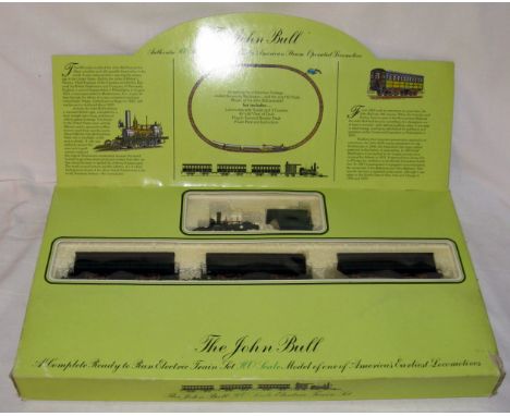 BACHMANN HO 40-140  'The John Bull' Train Set comprising a Locomotive and Tender with 3 x Coaches, an Oval of Track, Plug in 