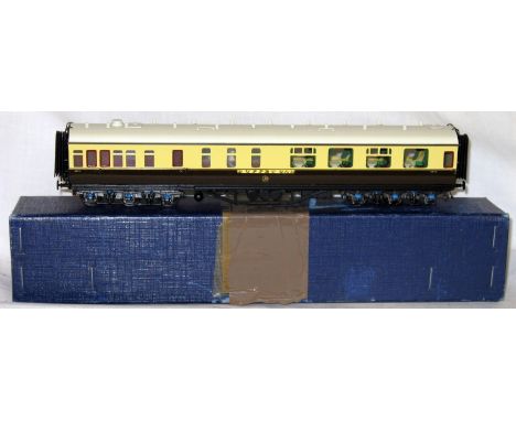 LAWRENCE Scale Models Brass Kit built GWR Chocolate and Cream Diagram H55 6 axle Buffet Car with Passengers # 9677. Built by 