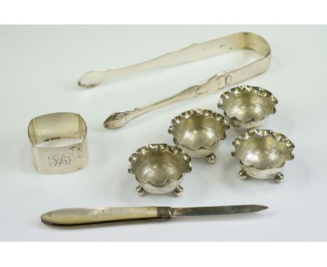 Pair of George IV Kings pattern silver sugar tongs, London 1822, 15.5cm long, together with a set of four late Victorian silv