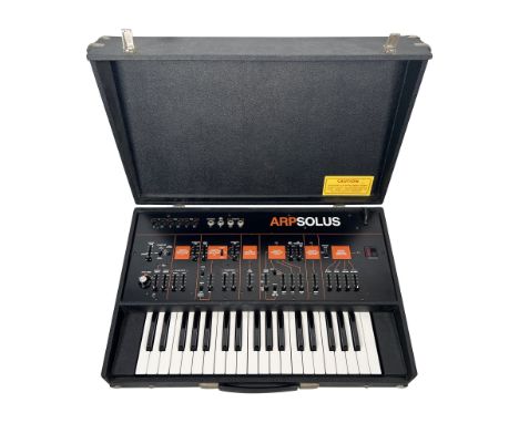 ARP Solus Synthesizer Model 2351. OPERATIONAL STATUS: (C) Tested. Powers up, passes signal but has various faults and/or dirt