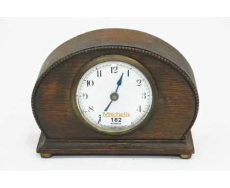 Oak cased mantle clock
