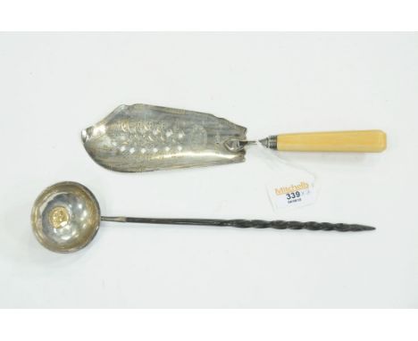 Georgian silver bladed fish server, London 1806, and small toddy ladle of similar date inset with a George IV coin