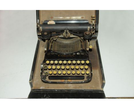 Late 19th/early 20th century Corona typewriter with case
