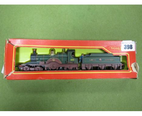 A Boxed Triang Hornby '00' Gauge # R354 Outline Steam GWR 4-2-2 Locomotive. 'Lord of the Isles',R/no:3046 and six wheel tende