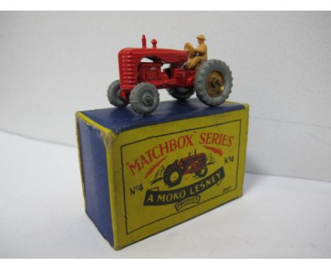 Moko Lesney 1-75 No 4 Massey Horris Tractor, without rear mud guards, very good, except for two small chips/ paint flaws, box
