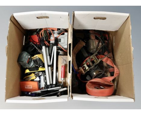 Two boxes of un-boxed power and hand tools ( continental plugs)