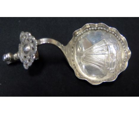 A Dutch Silver Caddy Spoon, lion assay and stamped 930, 23g 