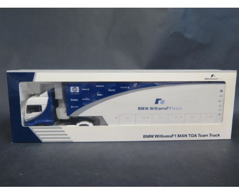 A Minichamps BMW Williams F1 MAN TGA Team Truck 1/43 Scale 