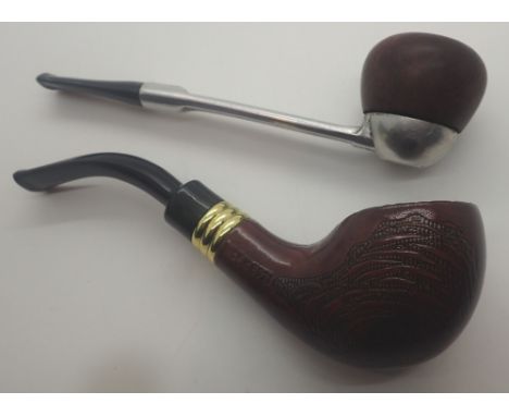 Chang Feng boxed carved wood pipe and a vintage Falcon pipe