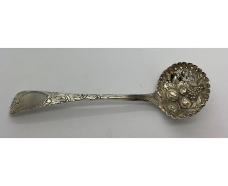 A Georgian berry sifter ladle, London 1823, maker JB James Beebe.Condition ReportGood condition.