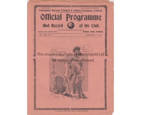 TOTTENHAM - BRADFORD PA 1929   Tottenham home programme v Bradford Park Avenue, 28/12/1929, minor tears to edges.  Fair-gener